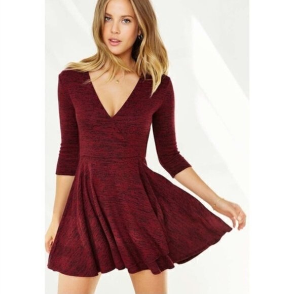 Urban Outfitters Kimchi Blue Red‎ Aline Faux Wrap Sweater Dress Womens Size S - Picture 1 of 9